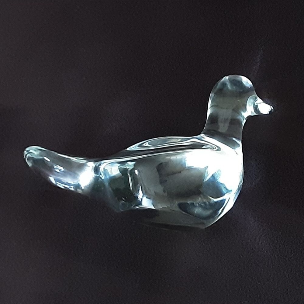 BACCARAT FRANCE Clear Crystal Dove Figurine Paperweight